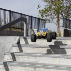 1/10 Ruckus 4WD Monster Truck. RTR, Brushless, AVC -Toy Model Store ecx rc ecx03016 08