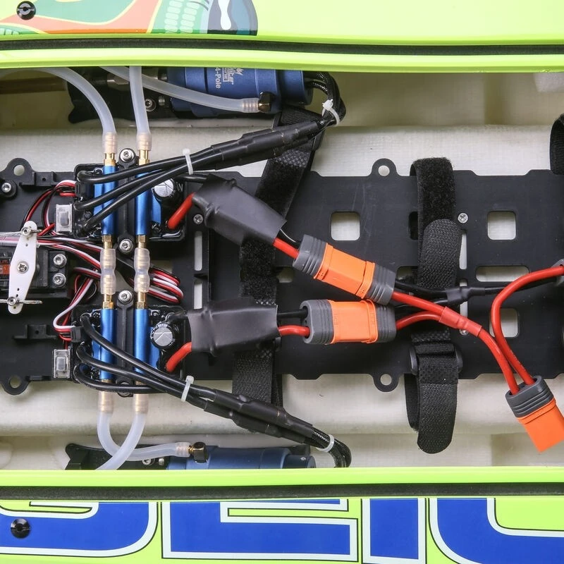 Pro Boat Miss GEICO Zelos 36" Twin Brushless RTR Catamaran 9 Pro Boat Miss GEICO Zelos 36" Twin Brushless RTR Catamaran - Image 9